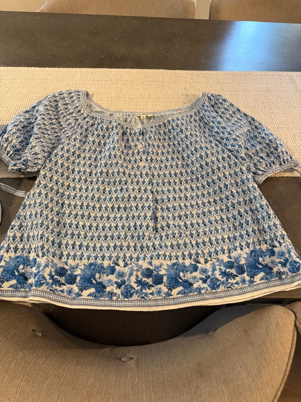 Max Studio Blue White Floral Peasant Blouse